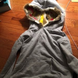 Colorful fur hood sweatshirt